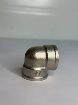 Угольник равный 3/4" FF